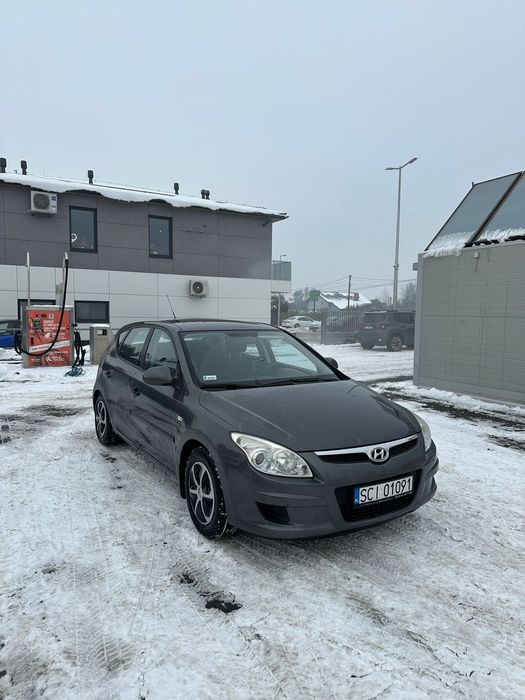 Hyundai I30 1.6 crdi manual 212 tys przebiegu