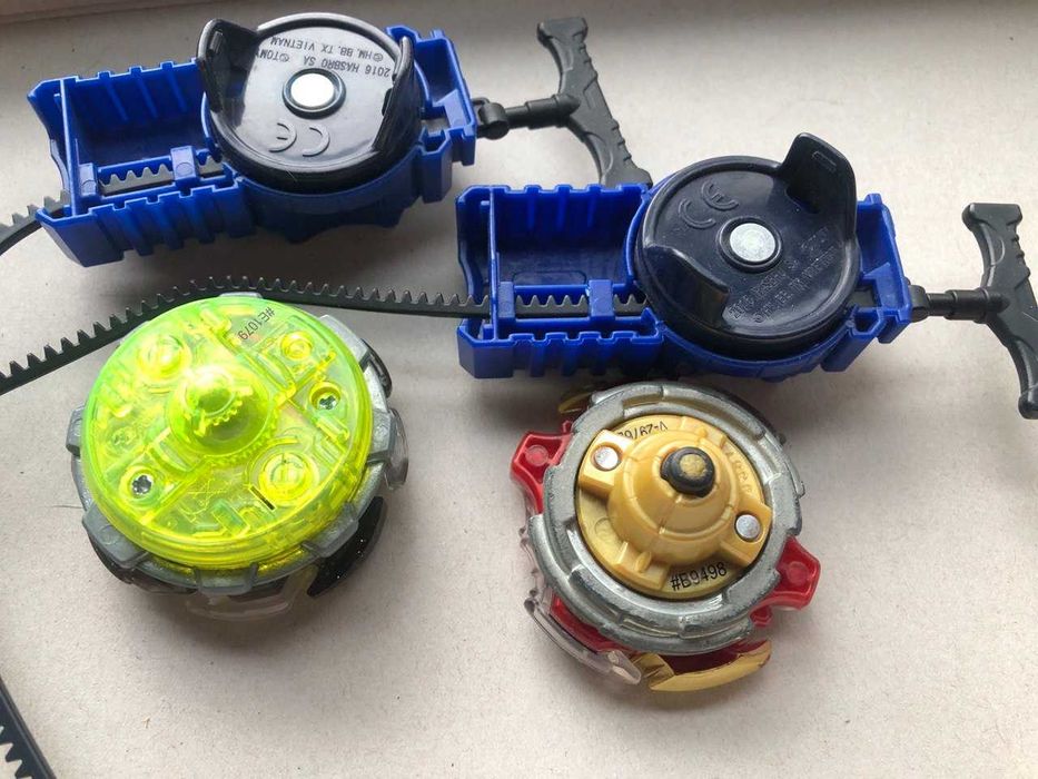 Beyblade Hasbro волчок