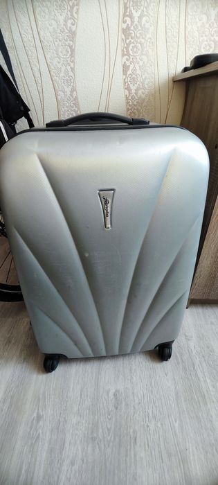 Валіза велика сіра