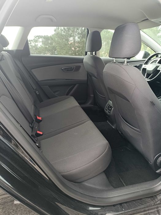 SEAT Leon ST 1.6TDi Style (Versão FR)