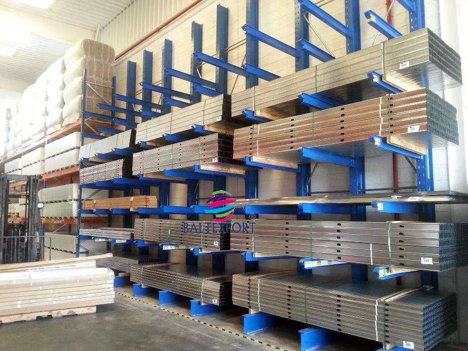 Estanteria carga pesada ou carga média para caixas ou paletes armazem