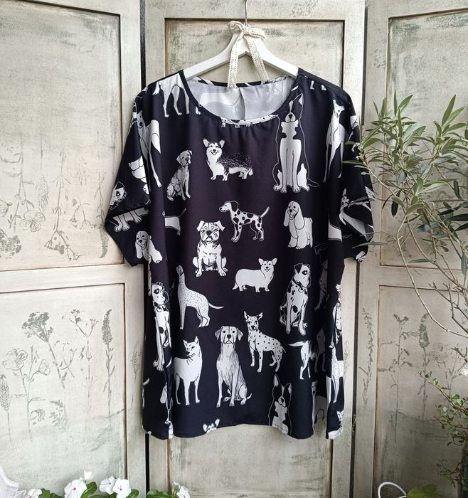 Bluzka motyw psa biust 67x2 2XL 3XL batwing novelty print