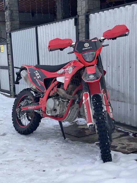 GEON TRX 300 enduro