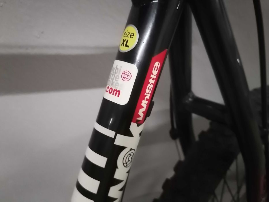 bicicleta btt mtb bike  wistle travões disco excelente estado