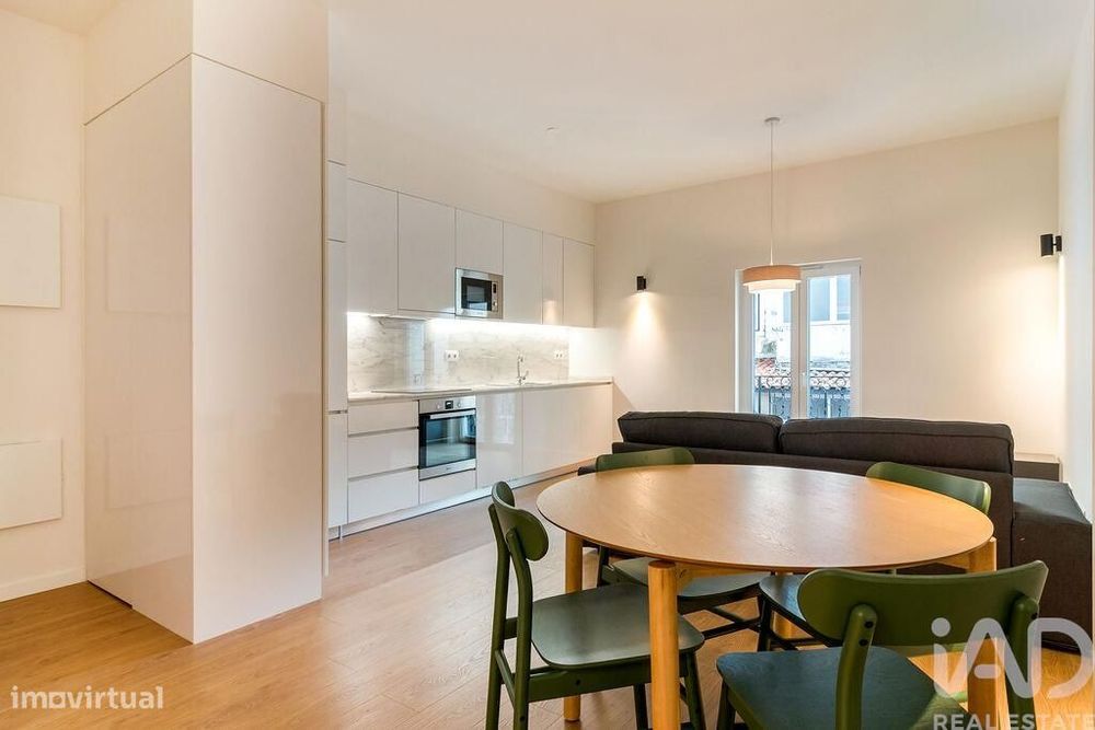 Apartamento T2 em Arroios de 70,00 m2