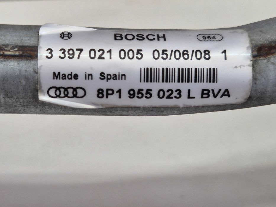 audi a3 8p mechanizm silniczek wycieraczek przód przedni