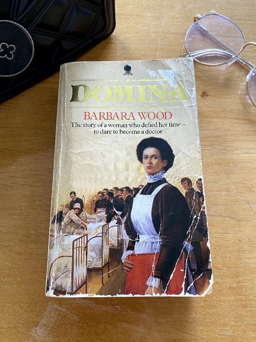 Барбара Вуд. Доміна