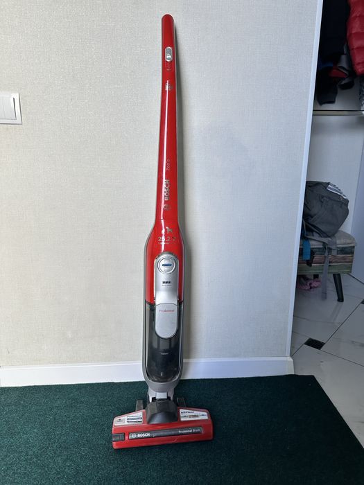 Вертикальний пилосос Bosch ProAnimal 25.2V BCH6ZOOO