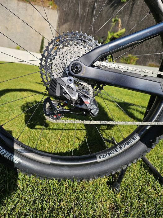 Orbea rise M team, axs