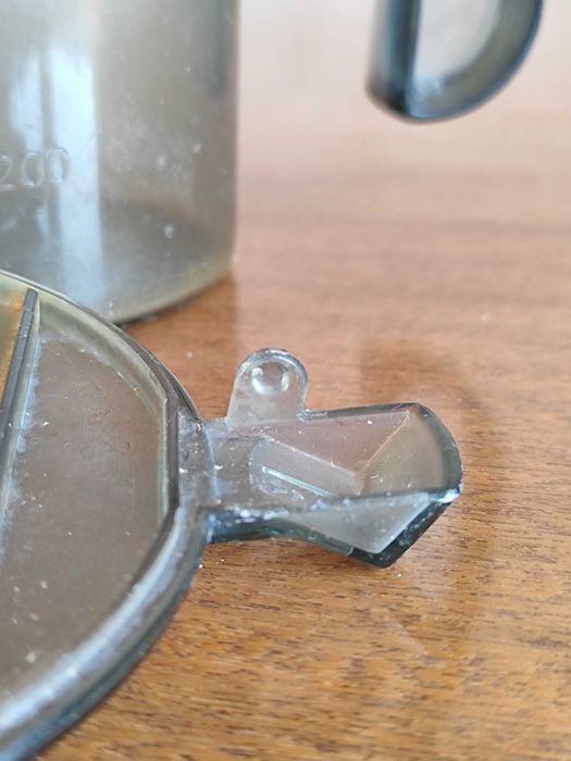 Соковыжималка SATURN ST-FP 8084, б/у