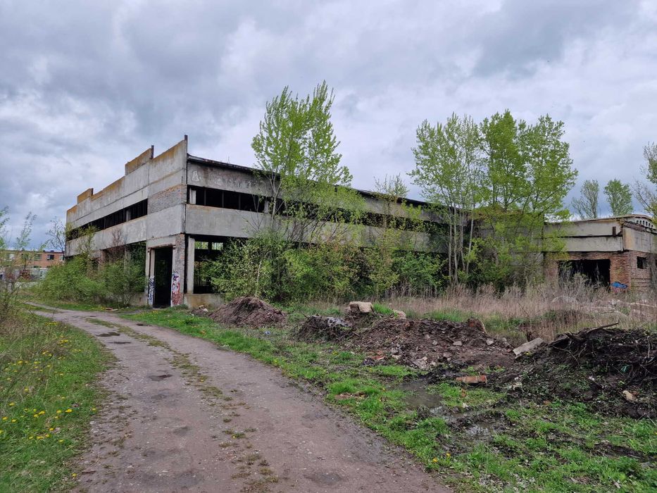 Виробничі приміщення, 4390,5 квадратних метрів