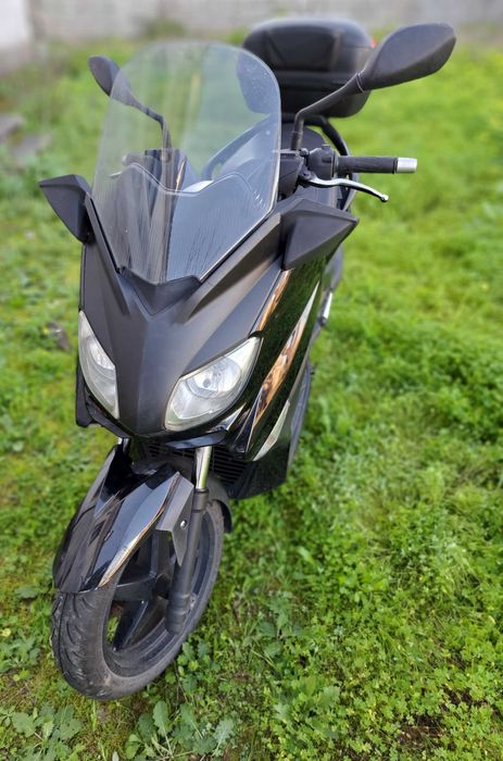 Yahama X-MAX 250CC 1150€