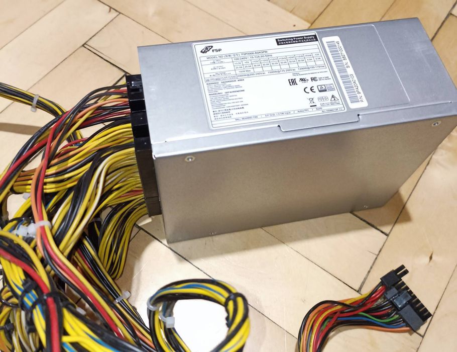 Блоки живлення для компютерів