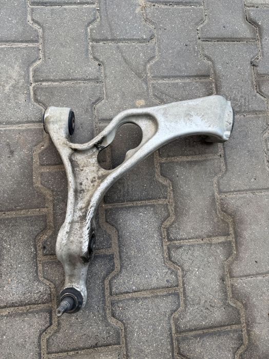 Wahacz przedni PRAWY Porsche Cayenne Q7 Touareg 7P0