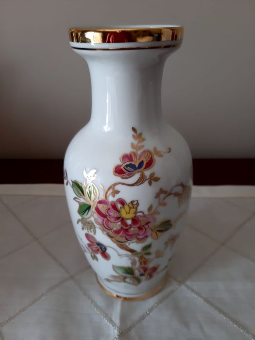 Jarra e Prato da Royal Porcelain