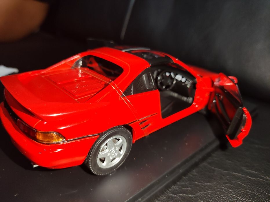 Toyota MR2 SW20 1/24 com protecao/caixa