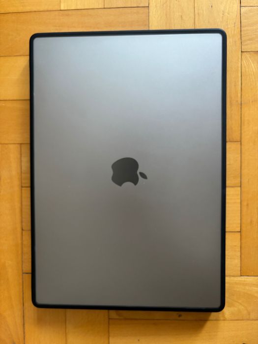 Apple MacBook Pro 16 M2 16 GB 512 GB (faktura vat 23%)