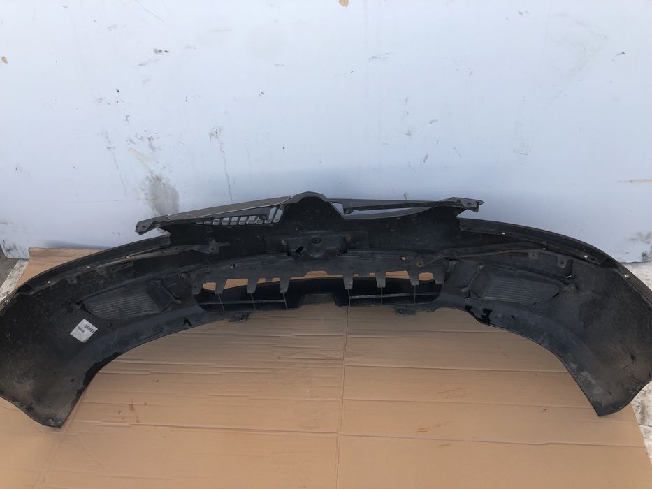 Бампер передний Mitsubishi Lancer 9 Митсубиси Лансер 9