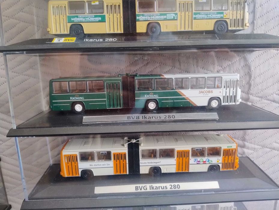 Autobus przegubowy Ikarus Berlin 1/87