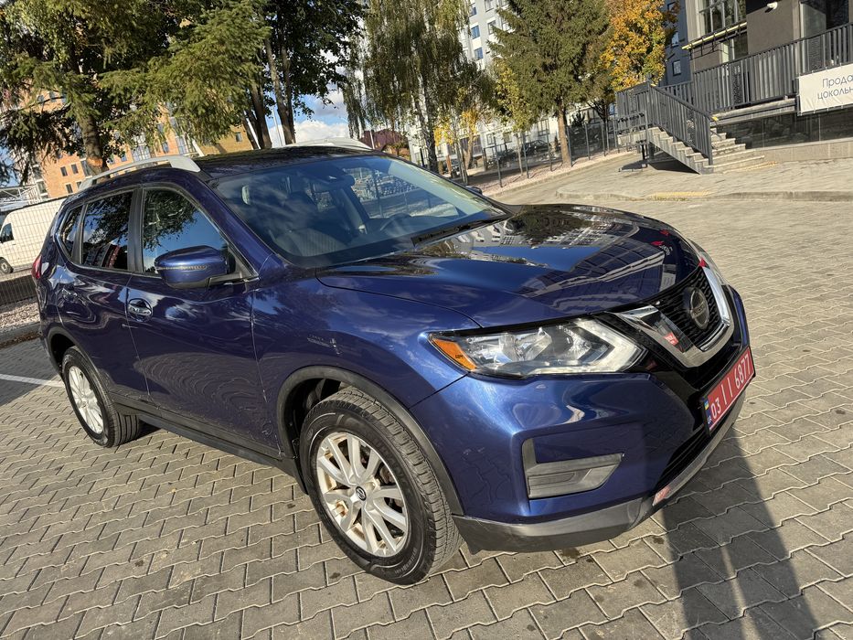 Nissan Rogue SV AWD