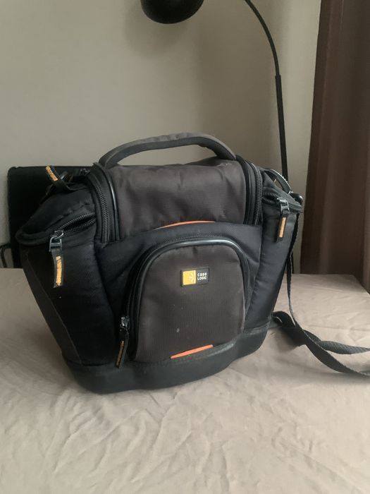 Продам сумку для фотокамери Case Logic SLRC-202
