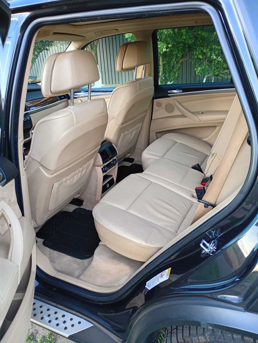 BMW X5 e70 7 osobowy
