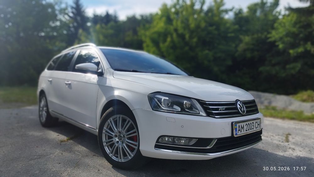 VW Passat B7 R-line