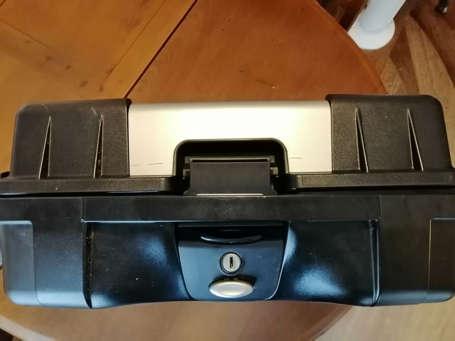 Mala lateral mota KAPPA 33 litros