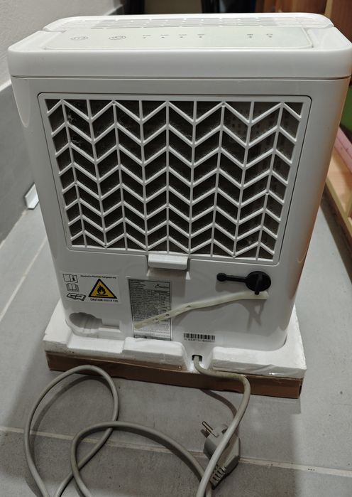 Desumificador Emelson como novo