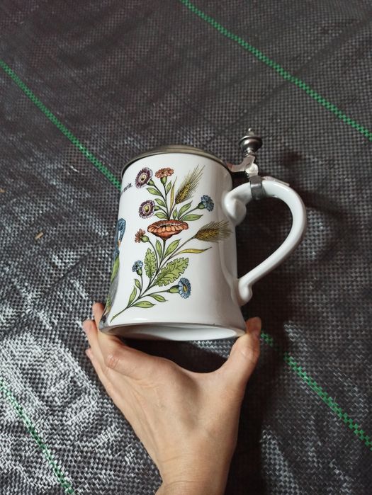 Kolekcjonerski kufel z cynową klapką