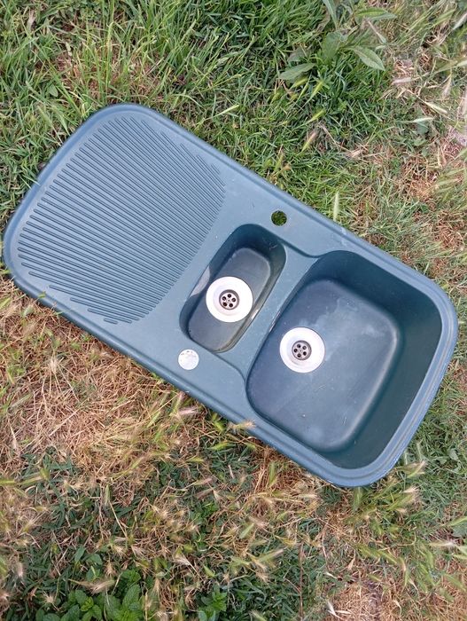 Lava louça em fibra com pia e meia