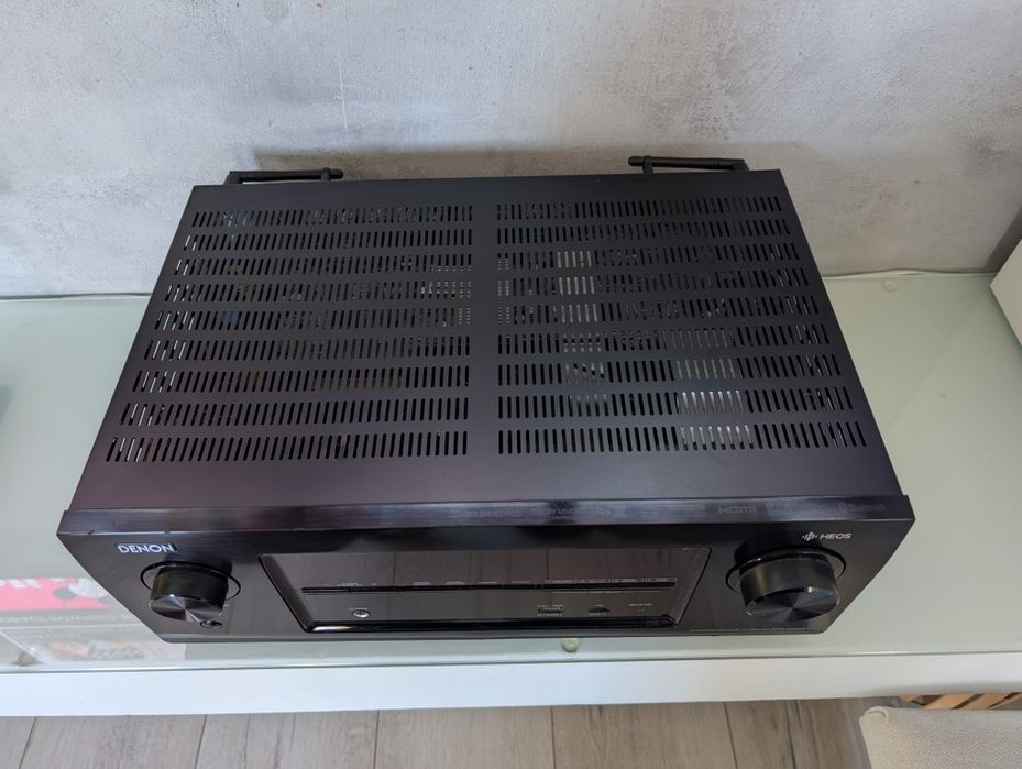 Amplituner Denon AVR-X2400H HEOS BT WIFI