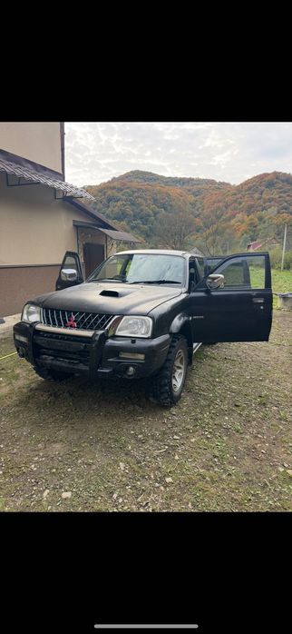 Mitsubishi l200 Мітсубісі л200