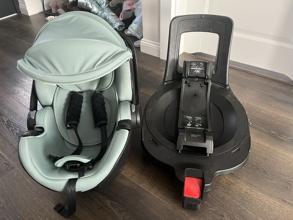 Fotelik nosidełko z bazą obrotową Britax Romer