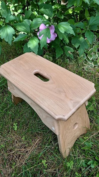 Ослінчик (стільчик), табуреточка