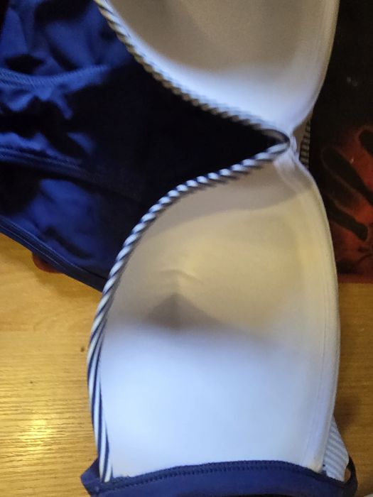 Продам купальники