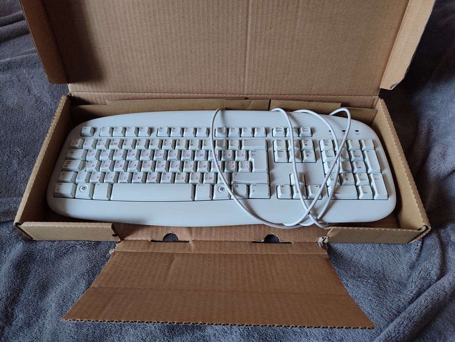 Клавиатура для ПК Logitech Deluxe Keyboard Y-SU61
