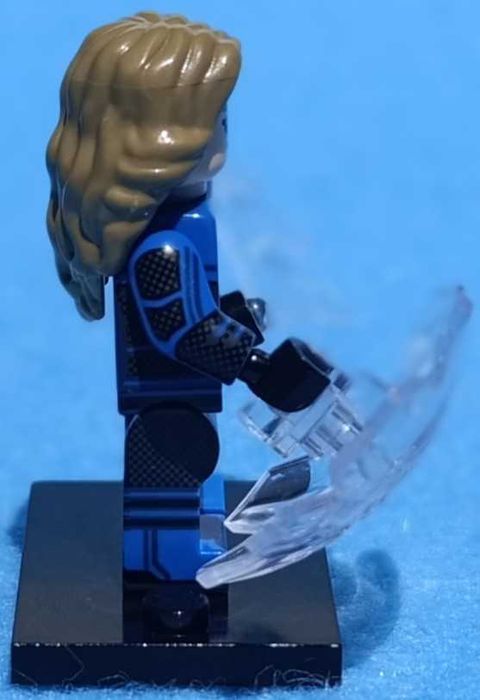 Invisible Woman v2 (Fantastic 4) (Marvel)