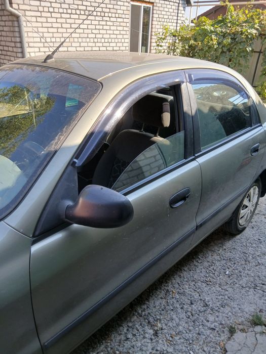 Daewoo Ланос 1.6