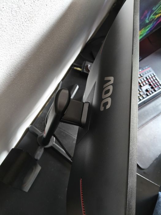 Ecrã gaming AOC 240hz