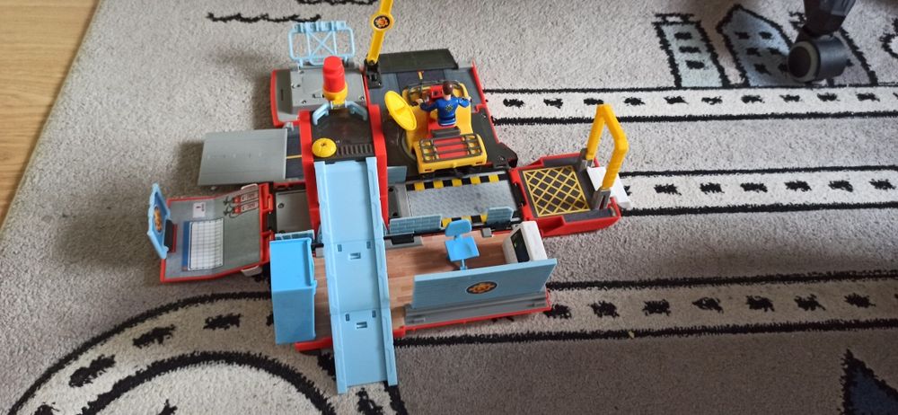 Strażak sam remiza strażacka 2+1