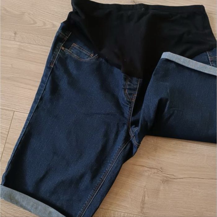 Джинсові шорти для вагітних