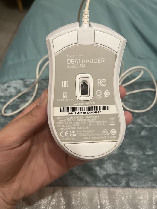 Rato Gaming RAZER Deathadder (6400 dpi - Branco)