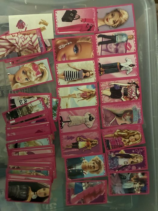 Panini Barbie: My Pink life