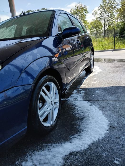 Vendo Ford Focus 1.8 TDDI