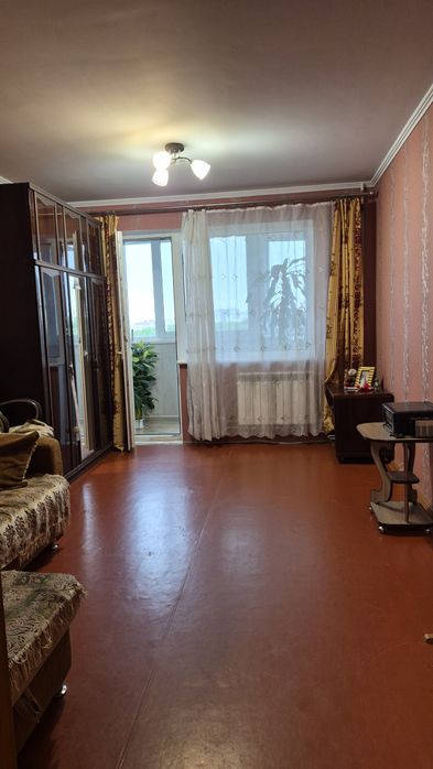 LS21  Олексіївка  Продам 3 к. кв. метро Олексіївська  8 поверх в 16 поверх. буд.