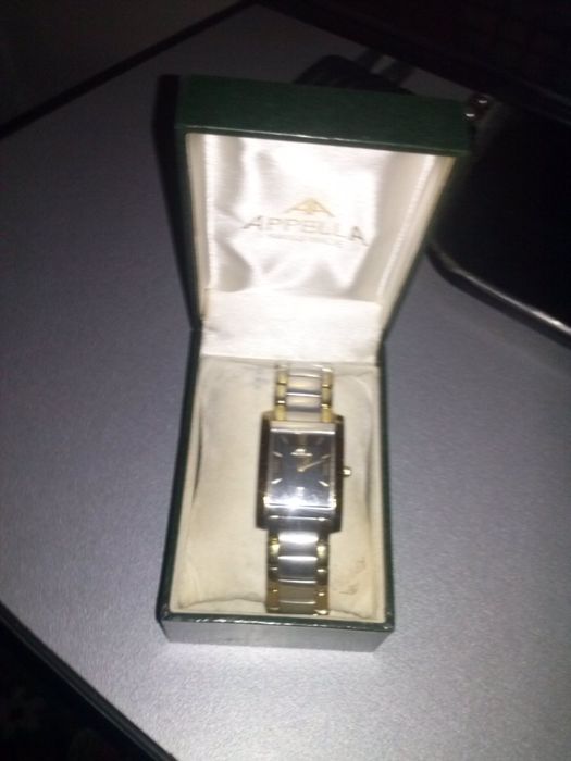 Продам Годиник АПЕЛА