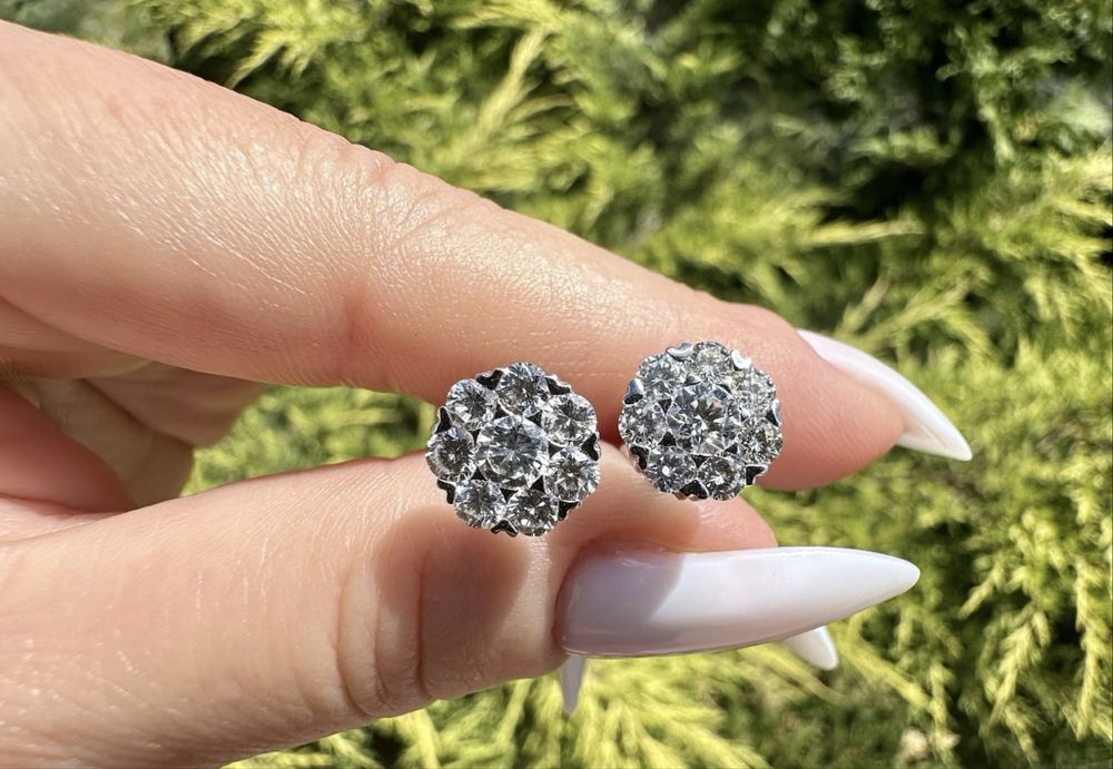 Золоті сережки пусети з діамантами,с бриллиантами, 1.9 ct.,4.2мм.3 мм.