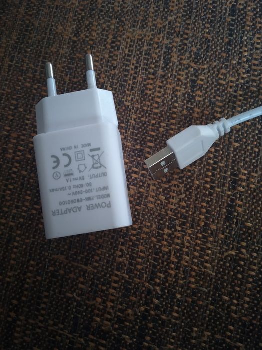 LED Desk Lamp with USB Adapter64752411184898122