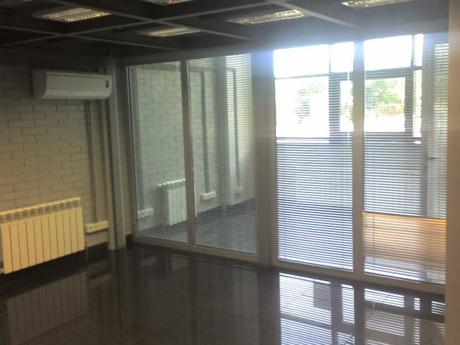 ПРОДАМ нежитлове приміщення – 237 м2. Ст.м.Деміївська